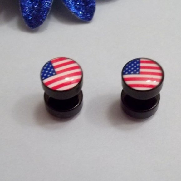 ❤️🛍️ American Flag Stainless Steel Cheater Fake Plug Stud Earrings ❤️🛍️ NWOT - Picture 4 of 4